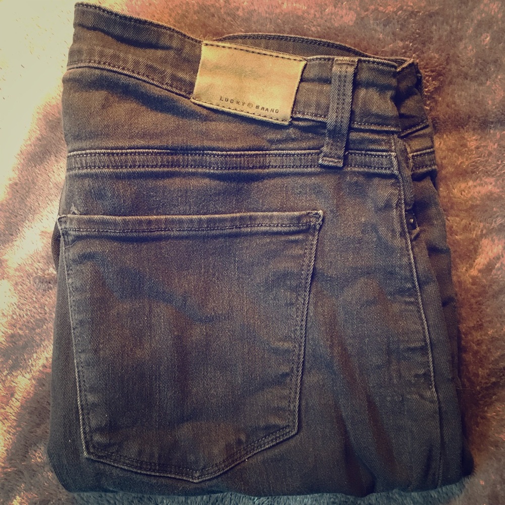 Lucky Brand Jeans 🍀 legging jeans. size 12/31